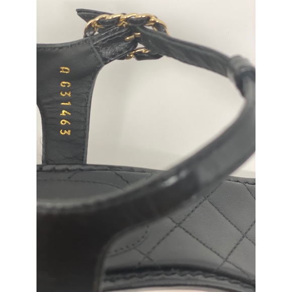 ❗️SOLD❗️Chanel quilted leather  black cc logo sand - Picture 12 of 16